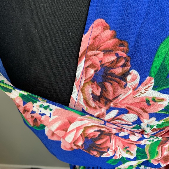 Dream of Me Floral High Low Maxi Dress Size Medium - Picture 17 of 17